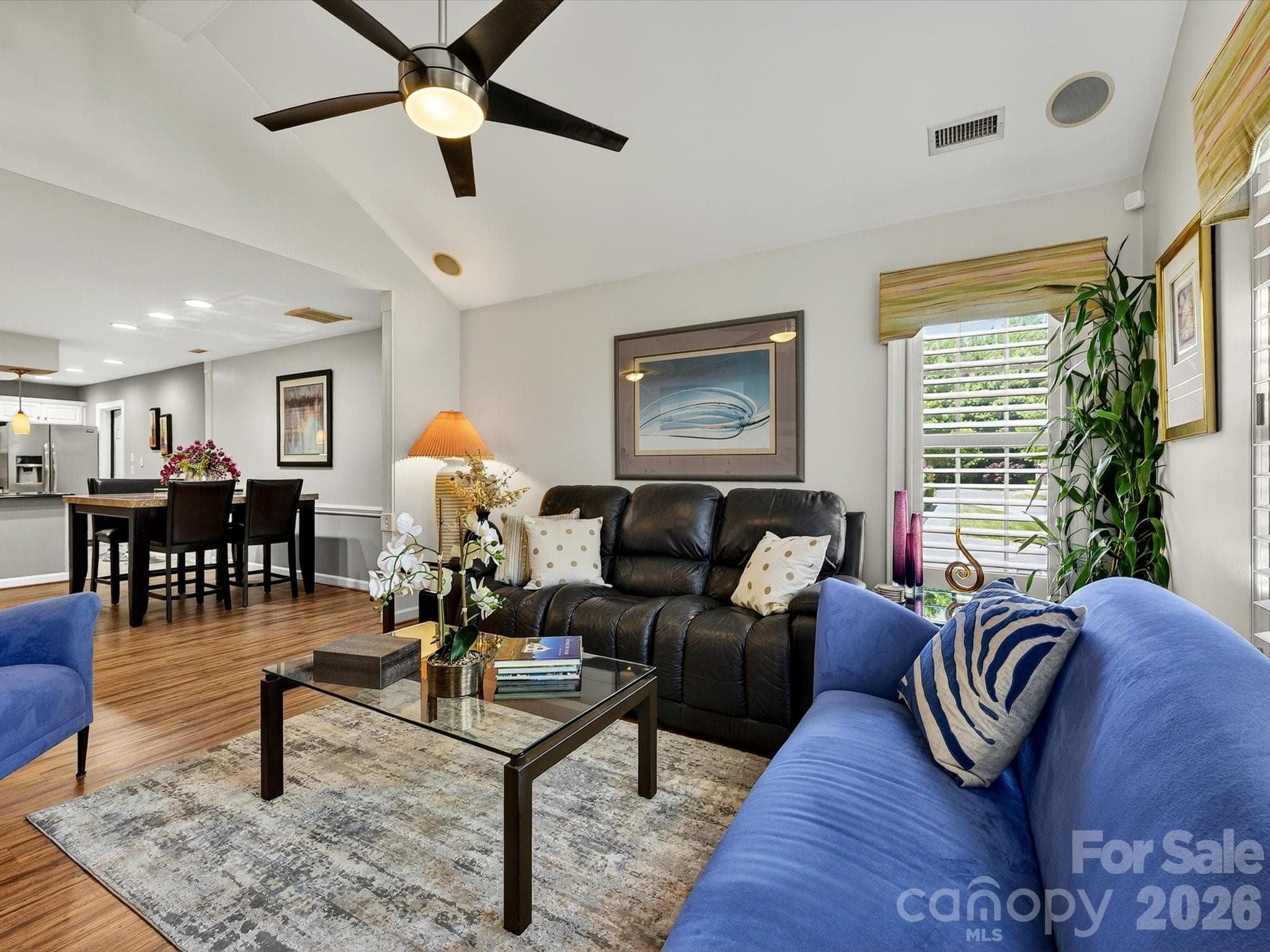 Condominium at 7444 Hurstbourne Green Drive, Charlotte, photo 9 of 24