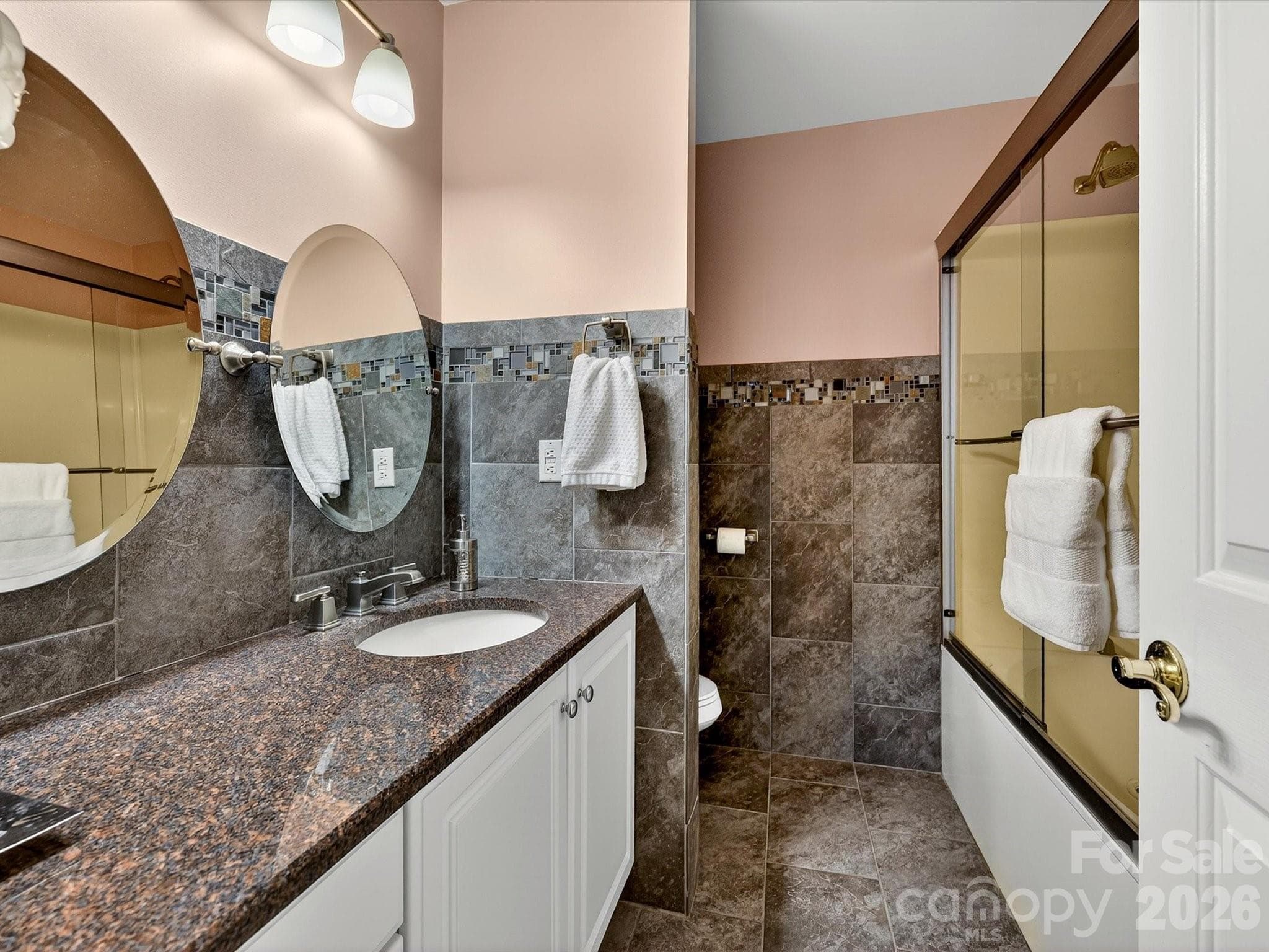 Condominium at 7444 Hurstbourne Green Drive, Charlotte, photo 19 of 24