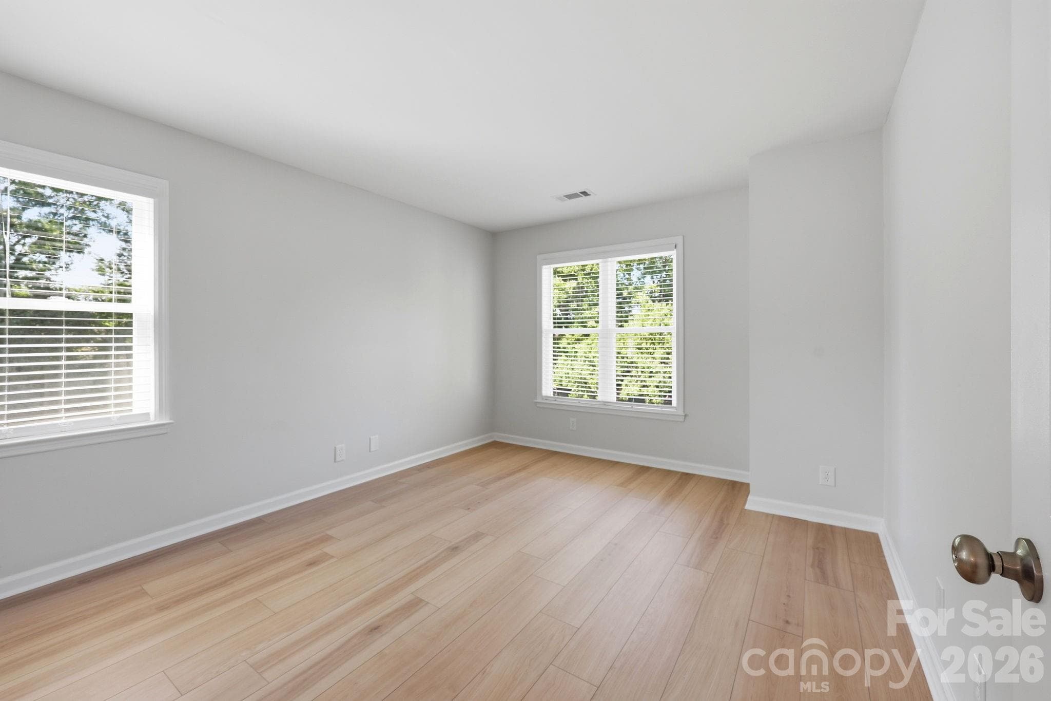 Condominium at 18801 Nautical Drive, Cornelius, photo 9 of 45
