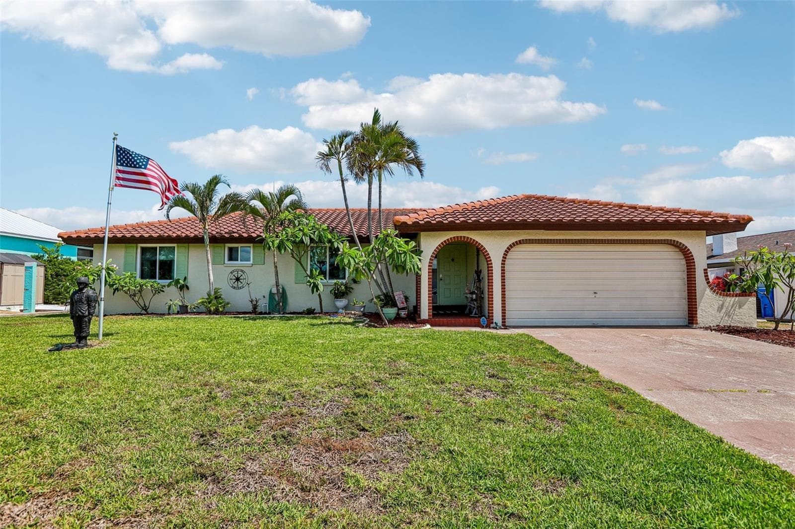 Single Family Residence at 801 FLAMINGO DR, APOLLO BEACH, photo 5 of 75