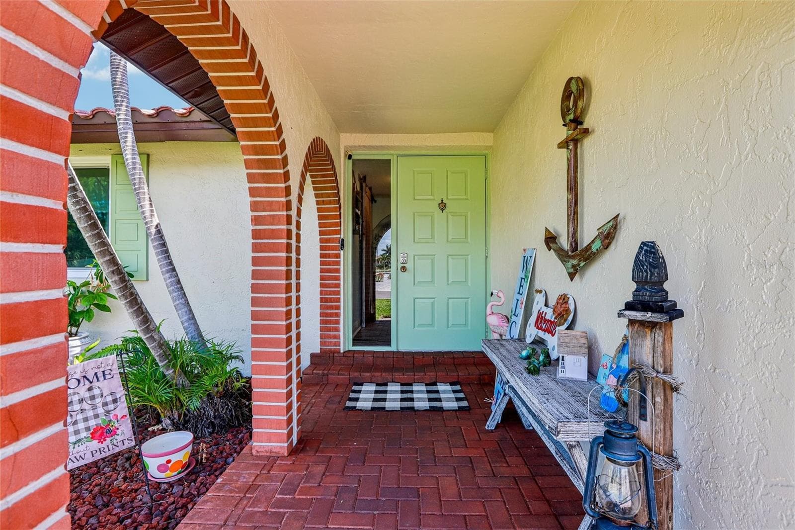 Single Family Residence at 801 FLAMINGO DR, APOLLO BEACH, photo 9 of 75