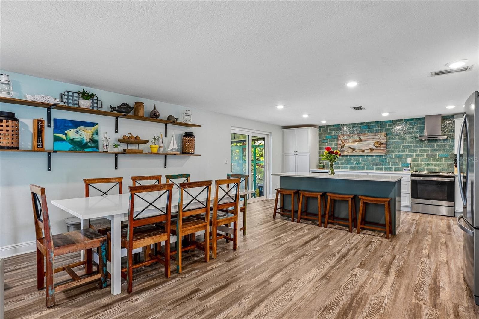 Single Family Residence at 801 FLAMINGO DR, APOLLO BEACH, photo 14 of 75