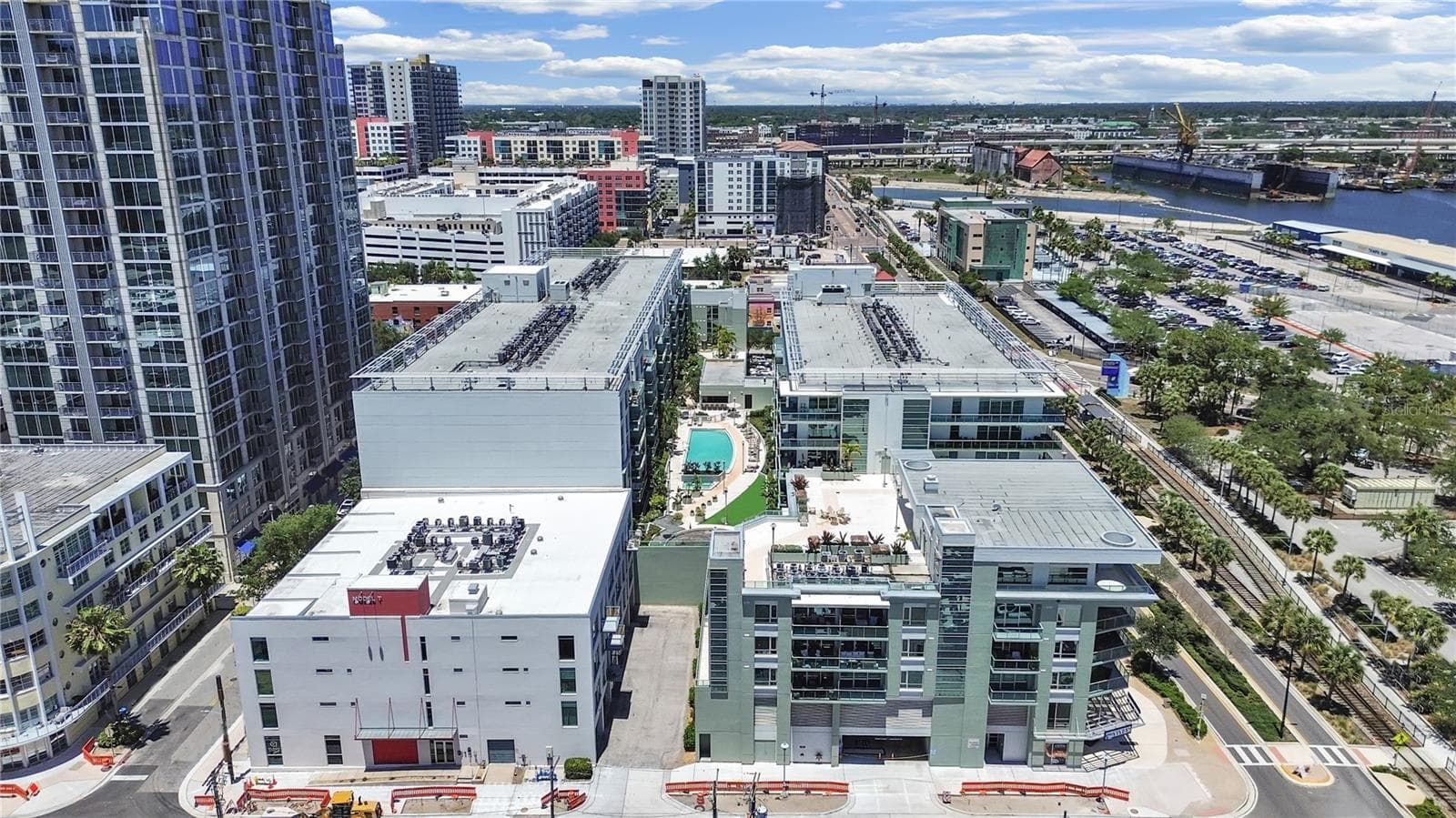 Condominium at 912 CHANNELSIDE DR #2805, TAMPA, photo 11 of 79