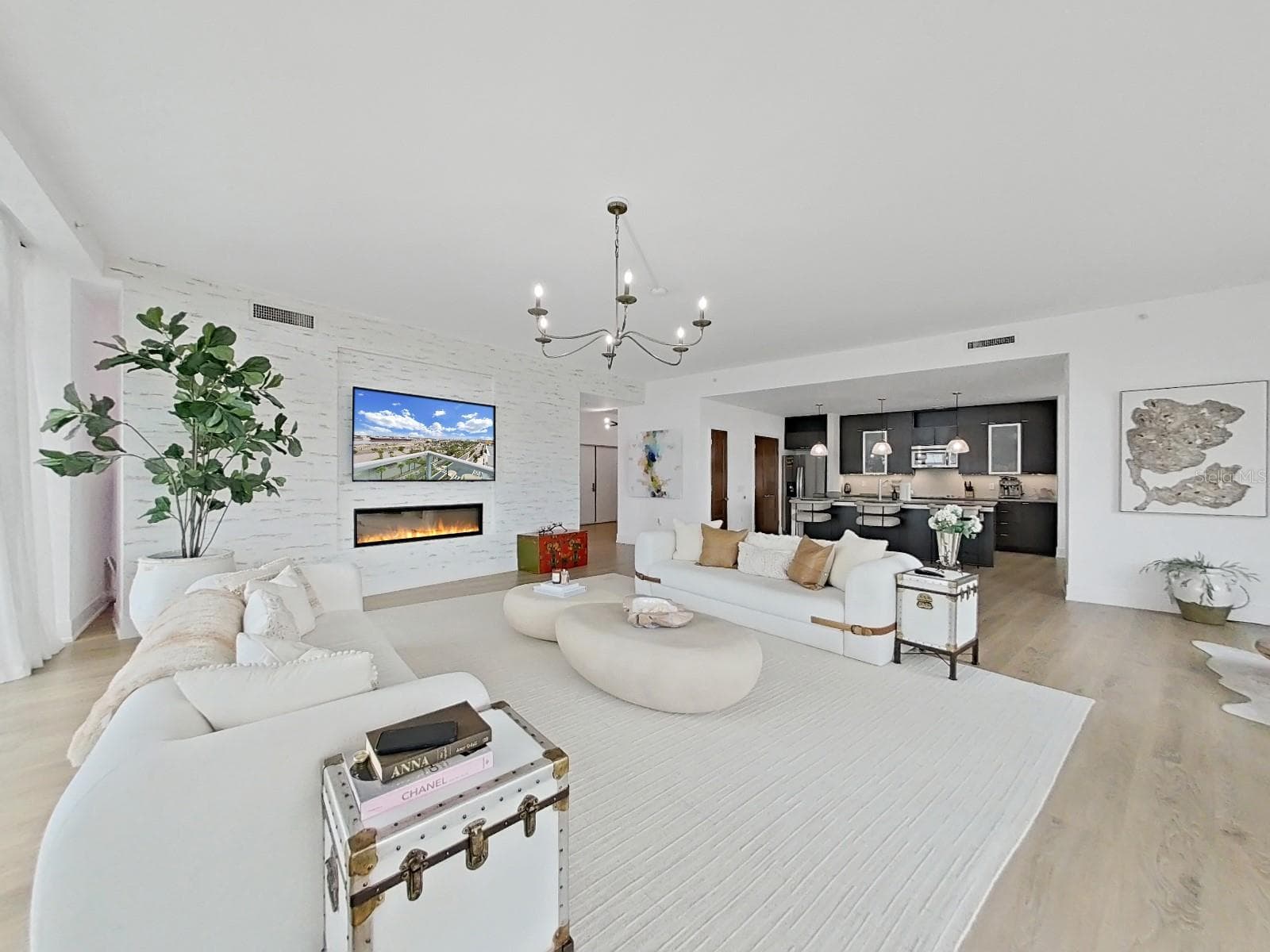 Condominium at 912 CHANNELSIDE DR #2805, TAMPA, photo 14 of 79