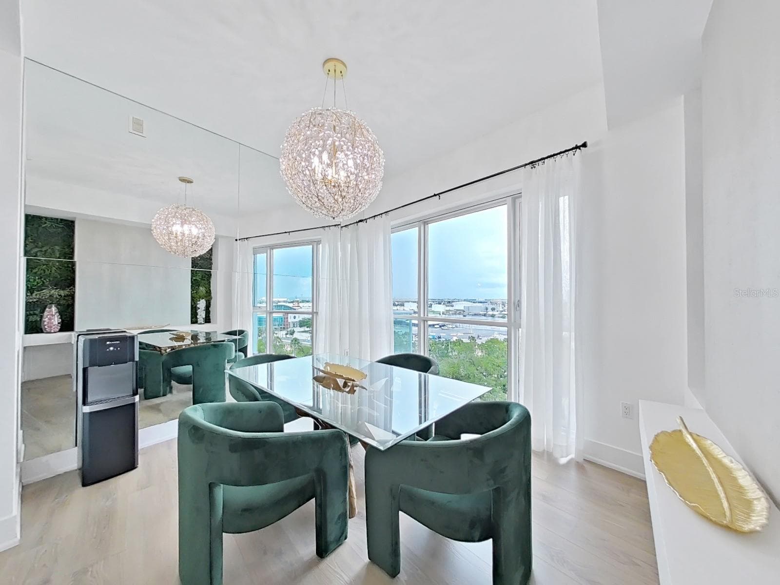 Condominium at 912 CHANNELSIDE DR #2805, TAMPA, photo 23 of 79