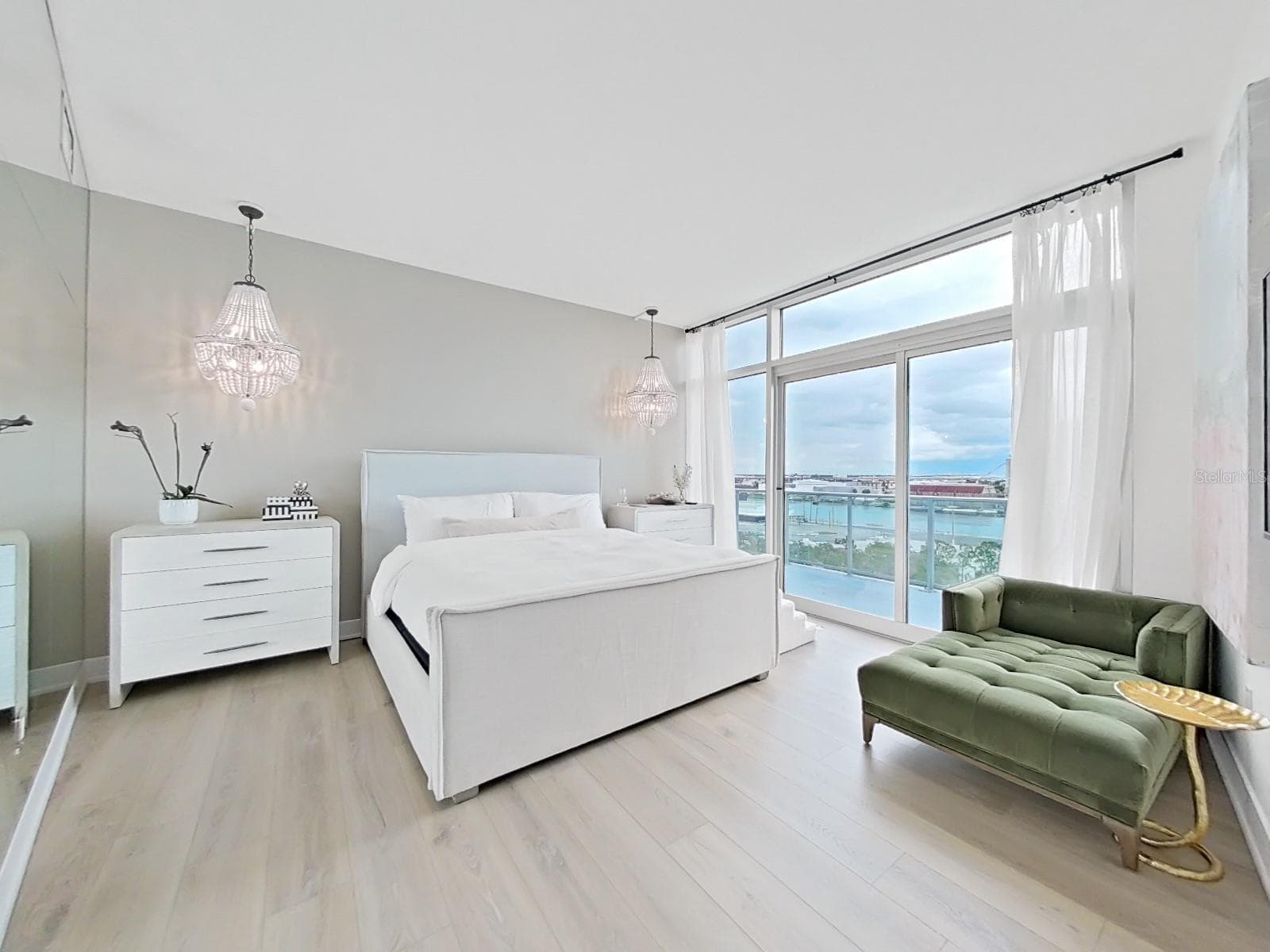Condominium at 912 CHANNELSIDE DR #2805, TAMPA, photo 38 of 79