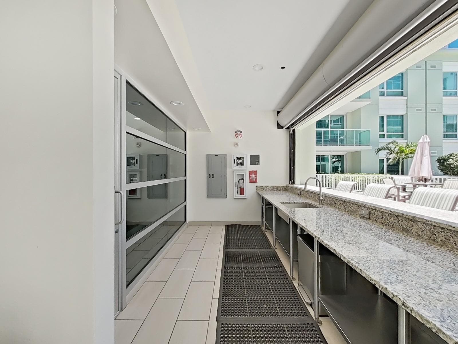 Condominium at 912 CHANNELSIDE DR #2805, TAMPA, photo 55 of 79