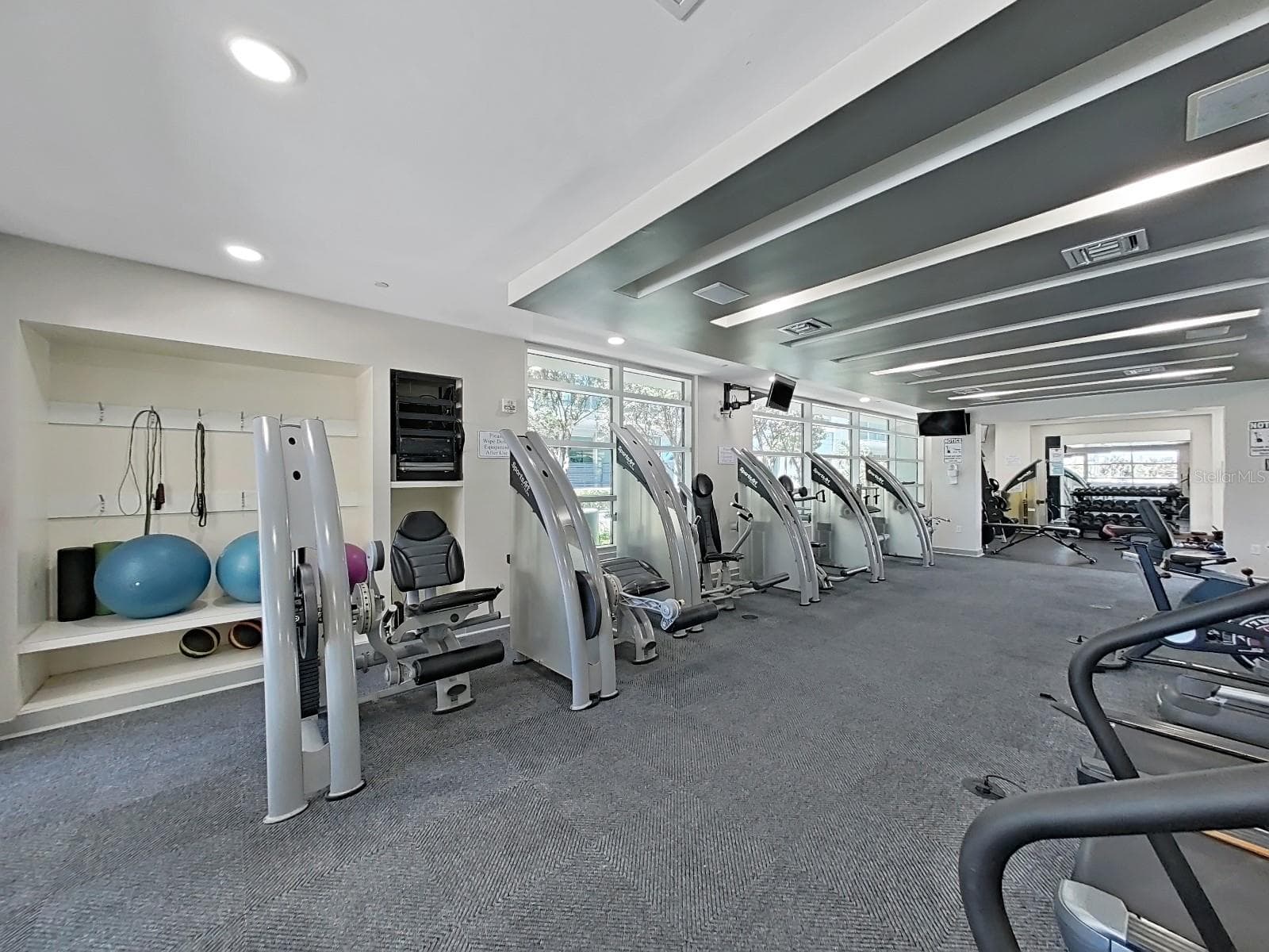 Condominium at 912 CHANNELSIDE DR #2805, TAMPA, photo 58 of 79