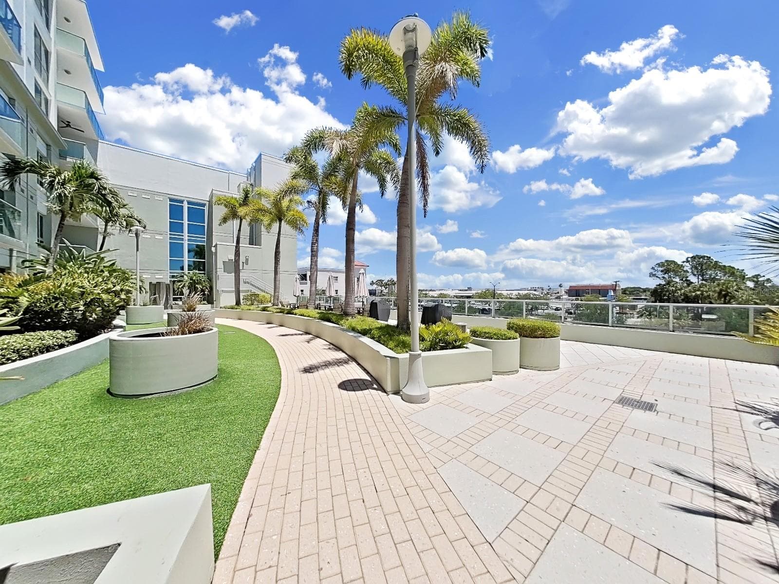 Condominium at 912 CHANNELSIDE DR #2805, TAMPA, photo 75 of 79