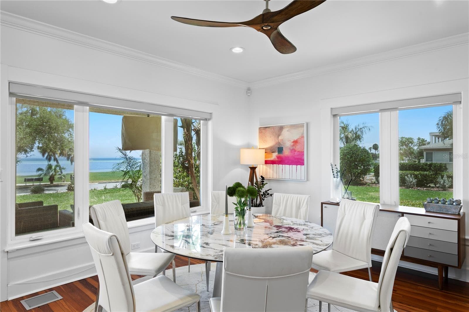 Single Family Residence at 1803 BEACH DR SE, ST PETERSBURG, photo 8 of 100