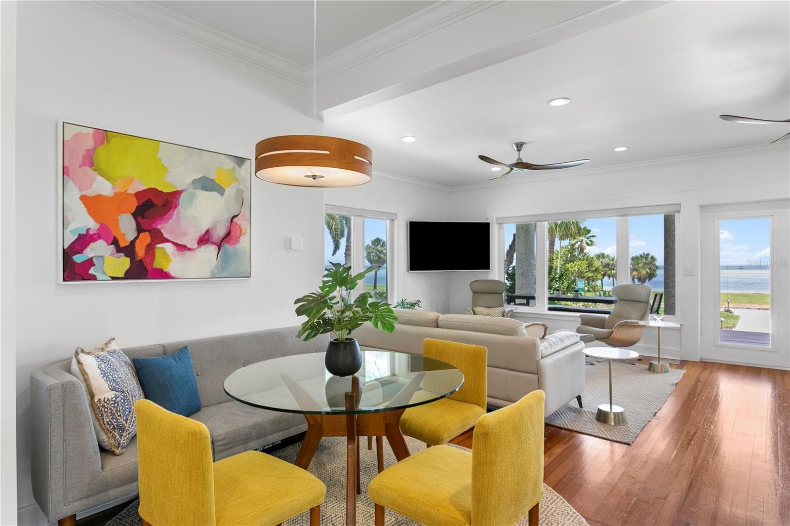 Single Family Residence at 1803 BEACH DR SE, ST PETERSBURG, photo 13 of 100