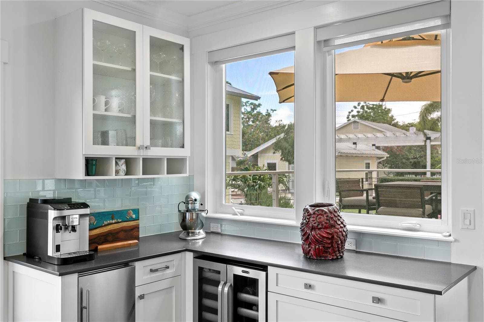 Single Family Residence at 1803 BEACH DR SE, ST PETERSBURG, photo 20 of 100