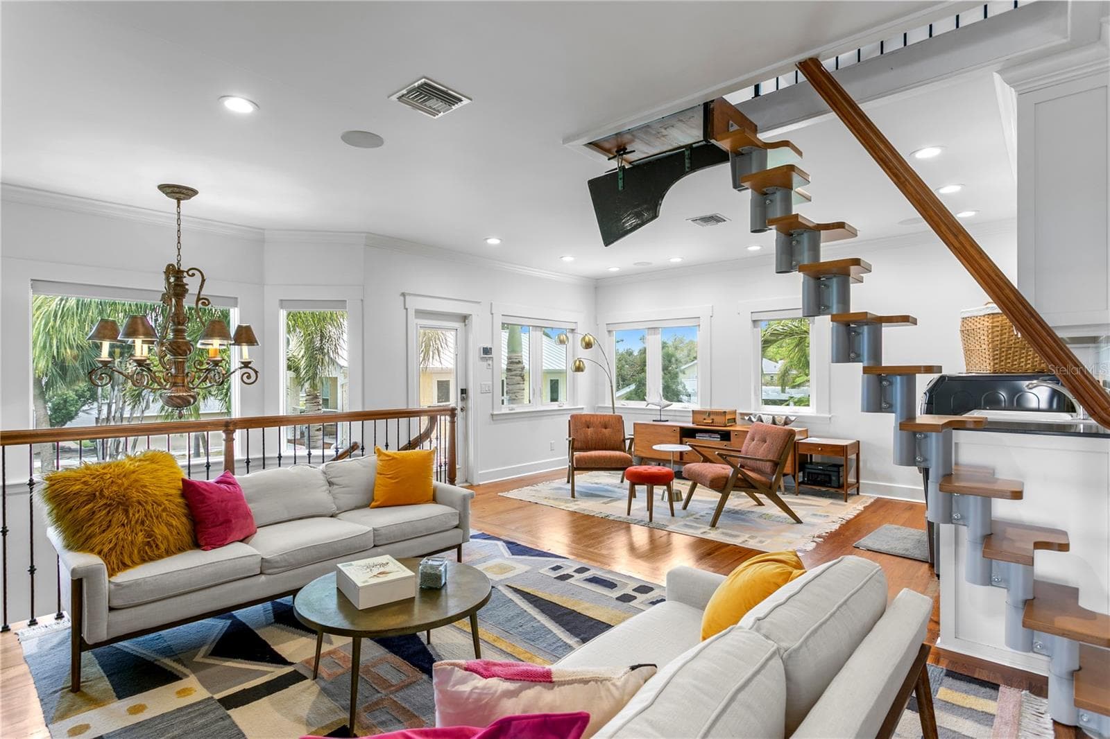Single Family Residence at 1803 BEACH DR SE, ST PETERSBURG, photo 31 of 100