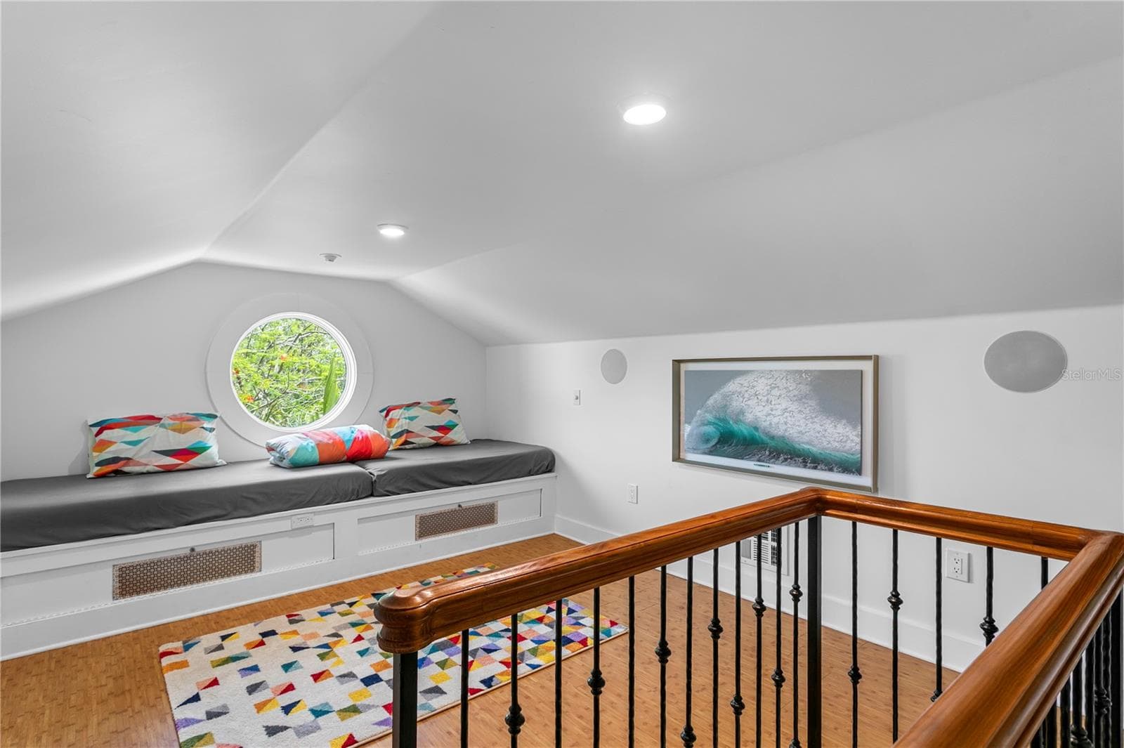 Single Family Residence at 1803 BEACH DR SE, ST PETERSBURG, photo 54 of 100