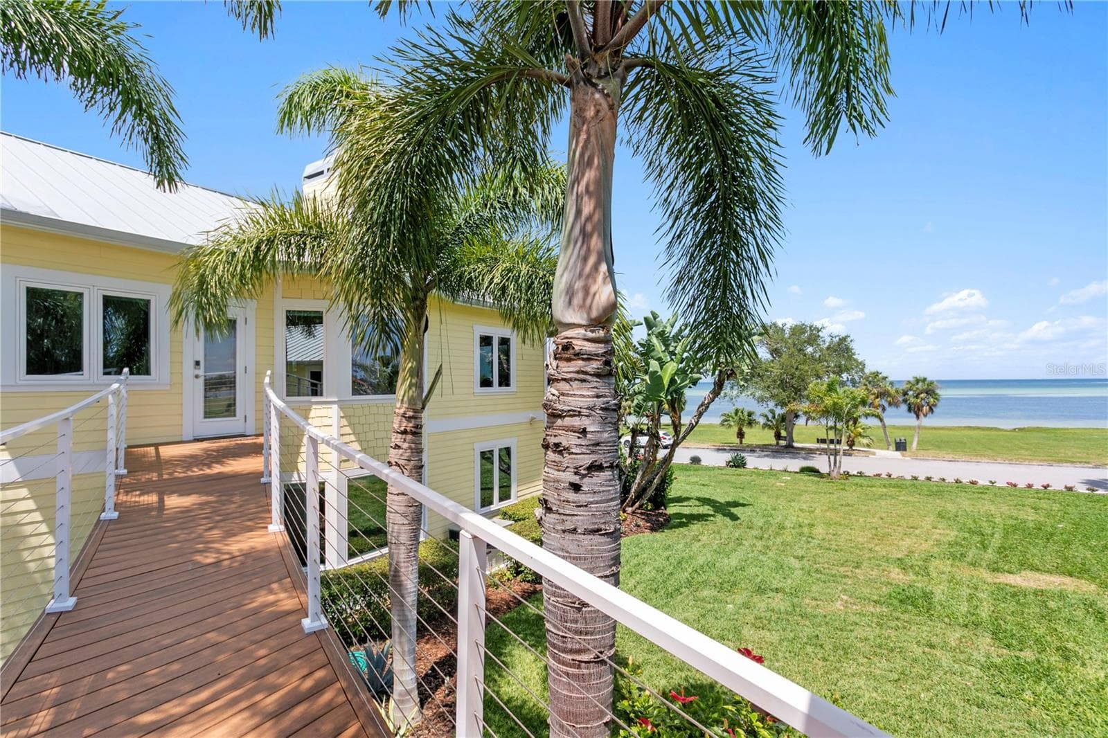 Single Family Residence at 1803 BEACH DR SE, ST PETERSBURG, photo 56 of 100