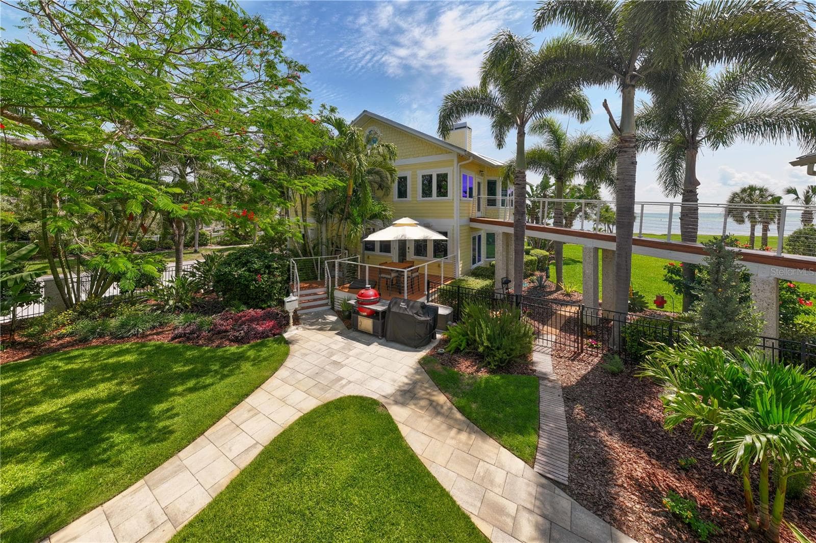 Single Family Residence at 1803 BEACH DR SE, ST PETERSBURG, photo 96 of 100