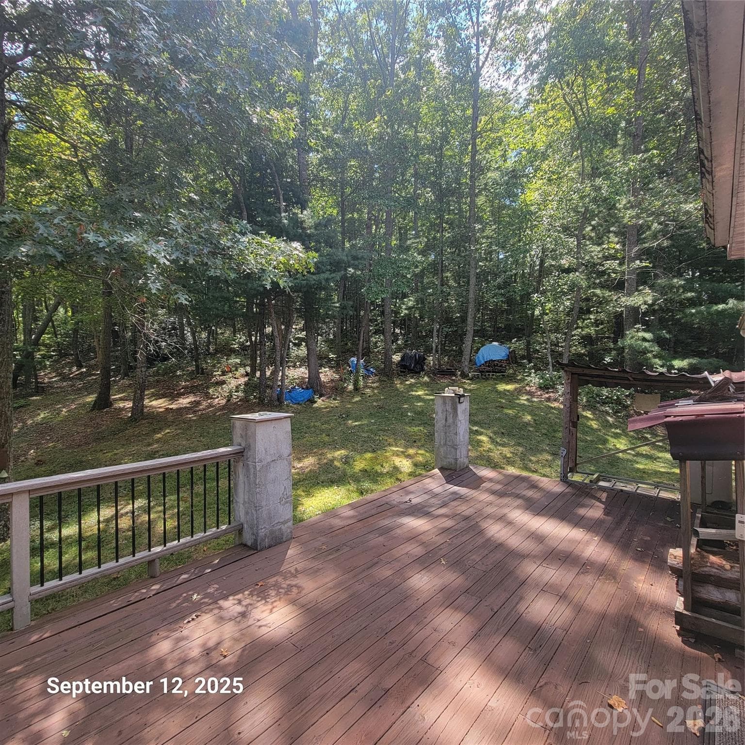 Single Family Residence at 31 Reeds Creek Road, Fairview, photo 10 of 36