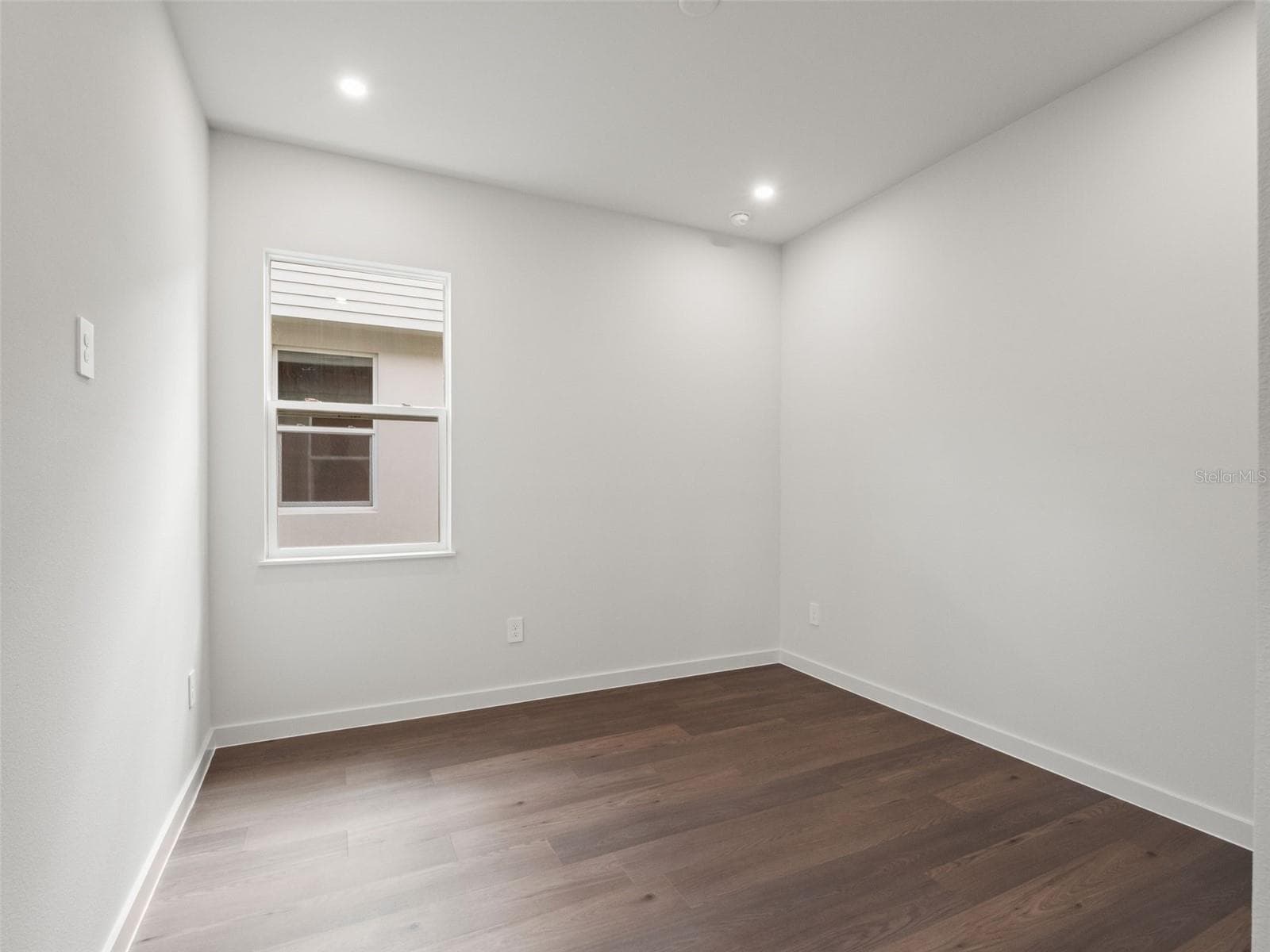 Single Family Residence at 454 SKYFIELD CT, LADY LAKE, photo 11 of 21