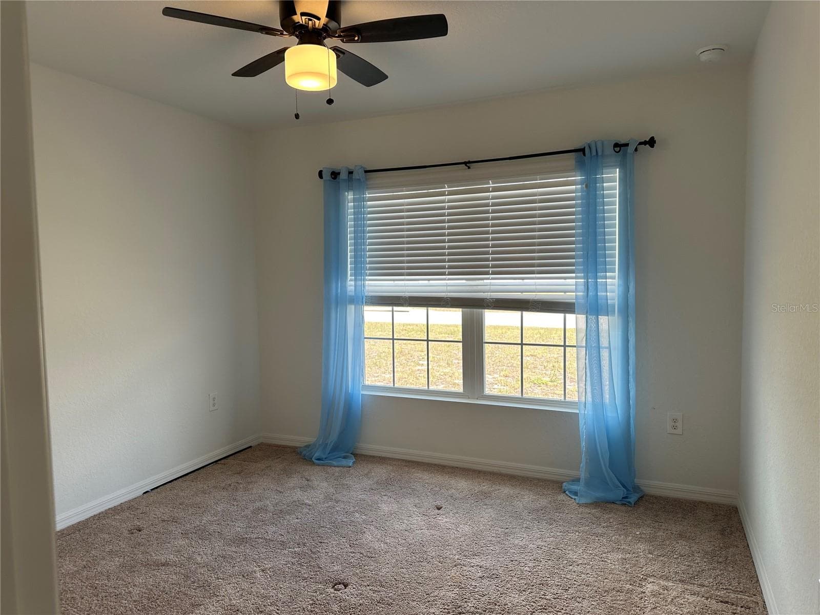Single Family Residence at 1116 CALOOSA RIDGE WAY, BABSON PARK, photo 16 of 23