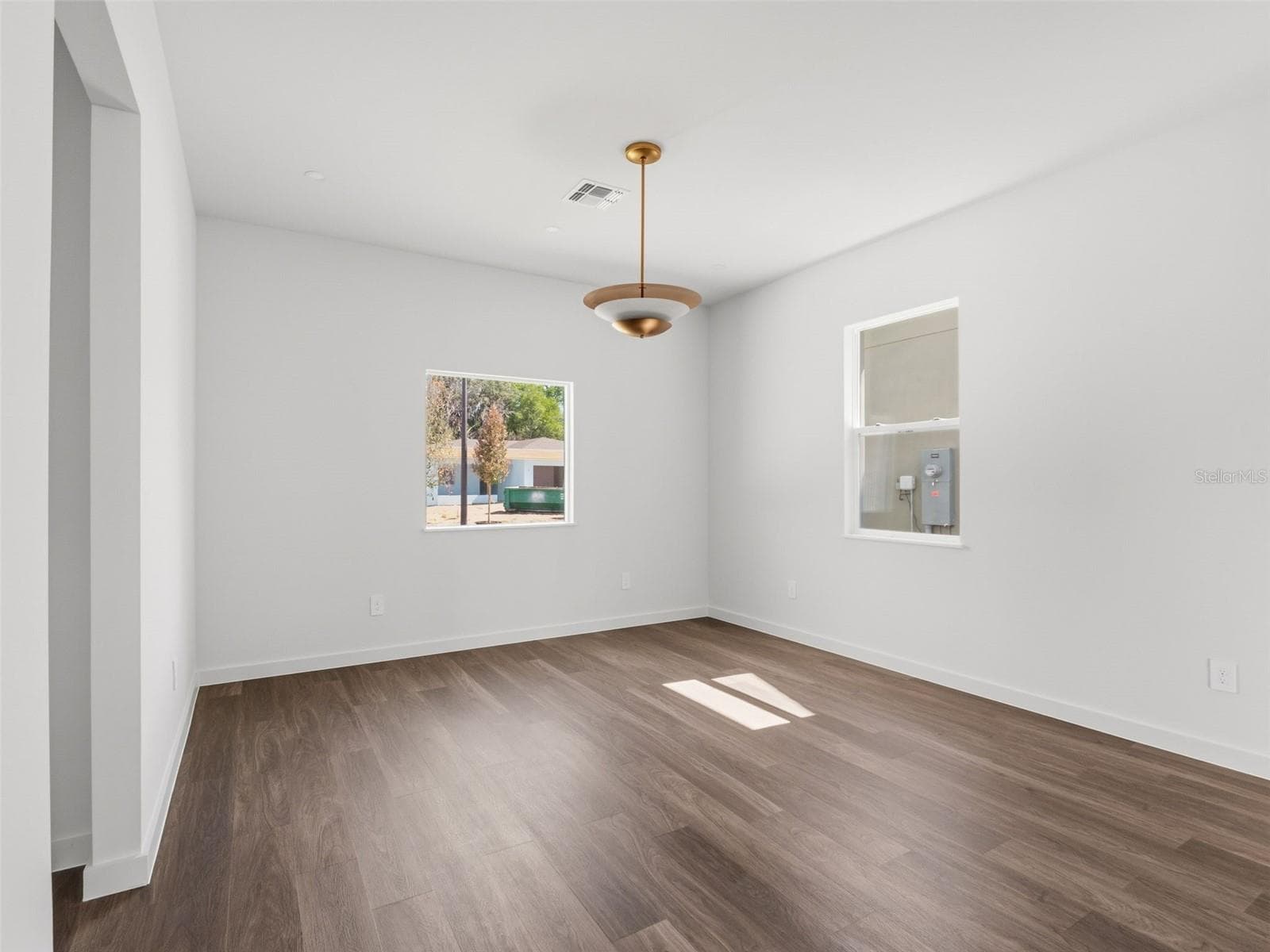Single Family Residence at 458 SKYFIELD CT, LADY LAKE, photo 9 of 30