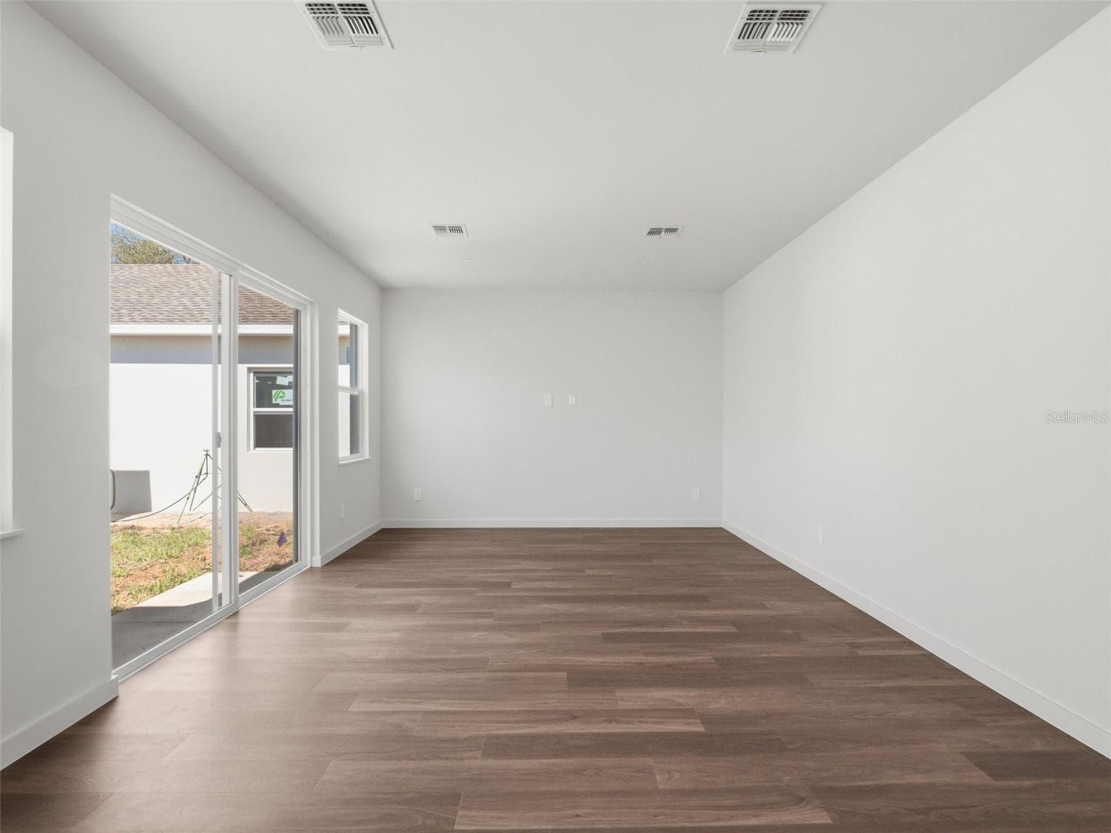 Single Family Residence at 458 SKYFIELD CT, LADY LAKE, photo 15 of 30