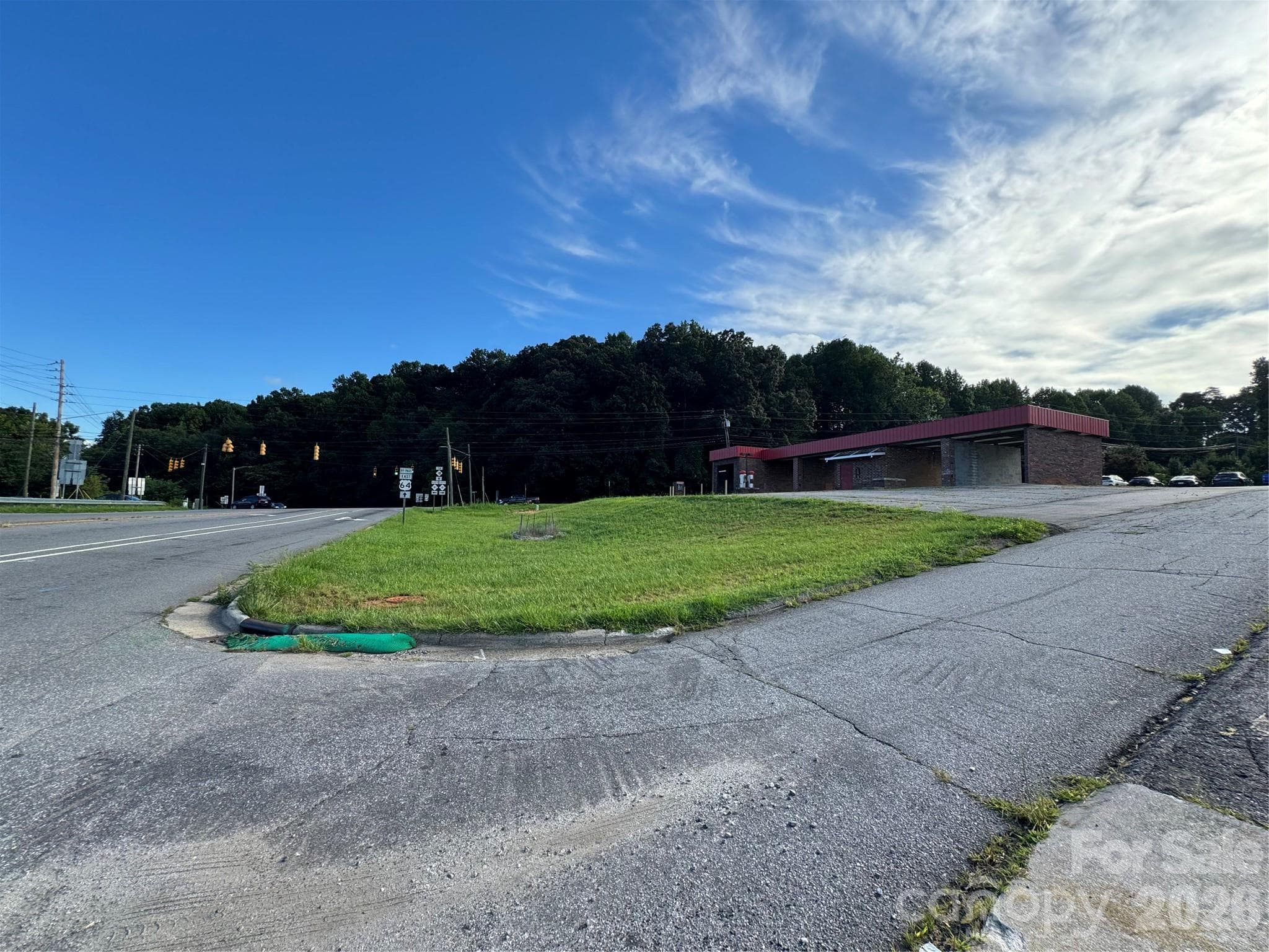 Retail at 324 Sanford Drive, Morganton, photo 3 of 7