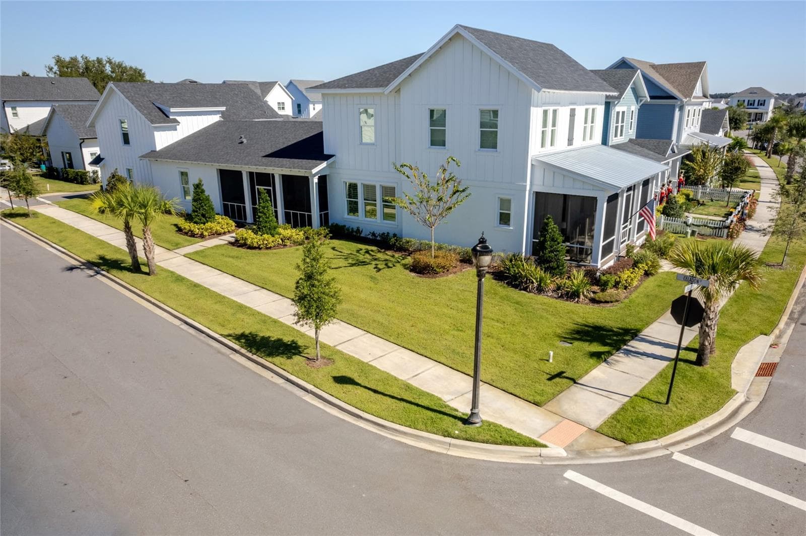 Single Family Residence at 1101 EAGLES PASS WAY, WINTER GARDEN, photo 2 of 63