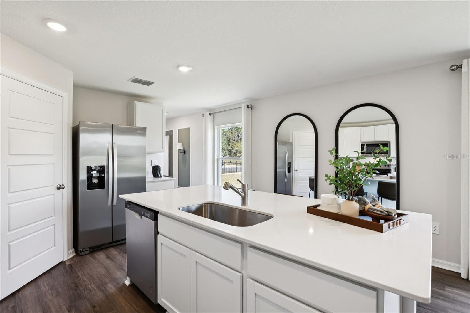 Single Family Residence at 1526 LAS PALMAS ST, LAKELAND, photo 15 of 33