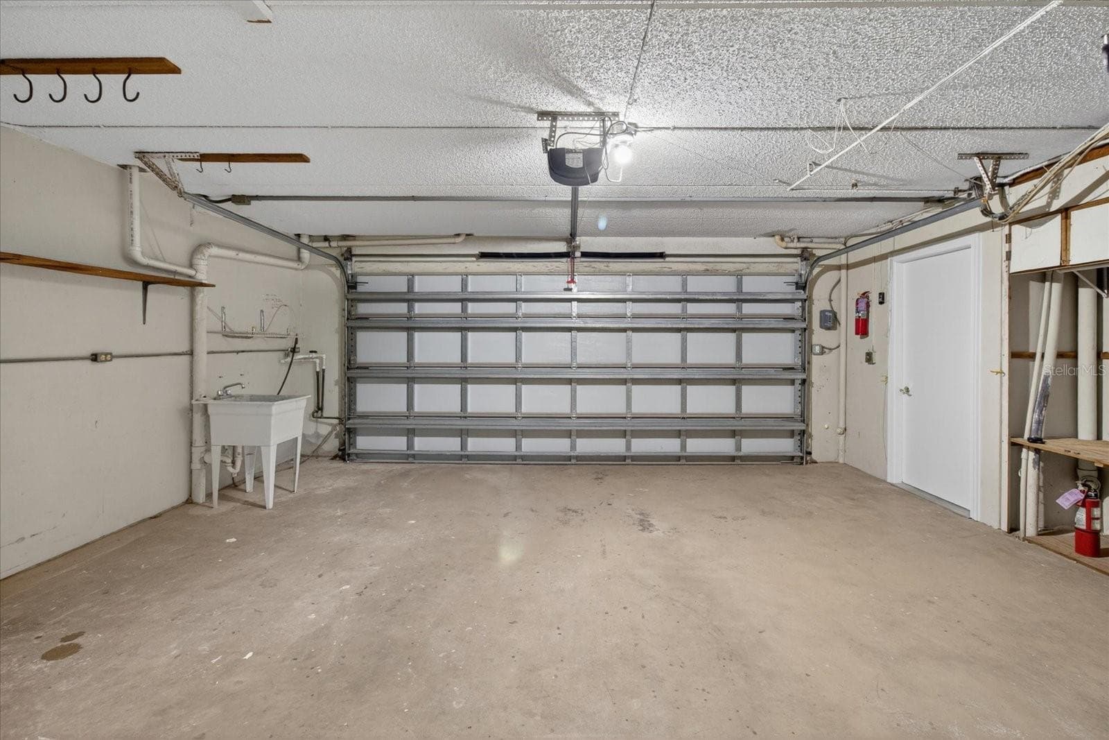 2Car Garage - 240 WINDWARD PSGE #1004, CLEARWATER BEACH