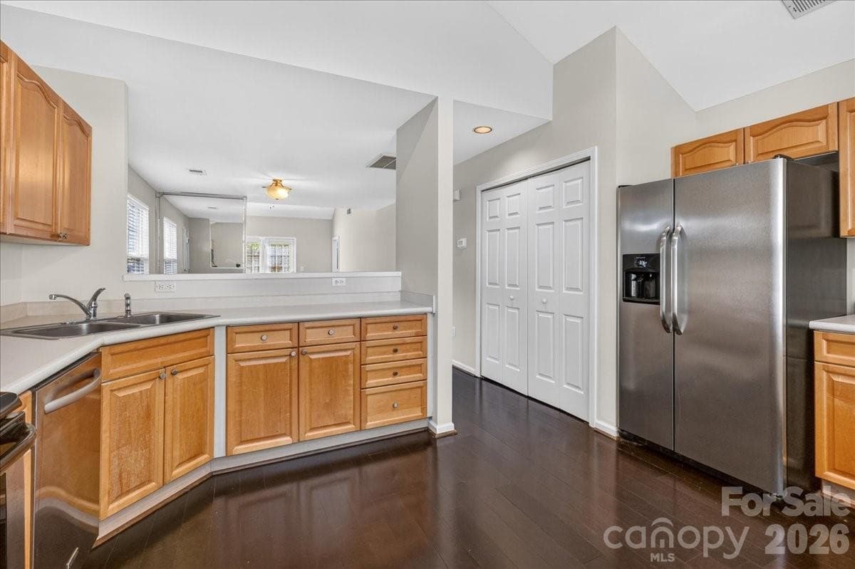 Townhouse at Charlotte, photo 10 of 34