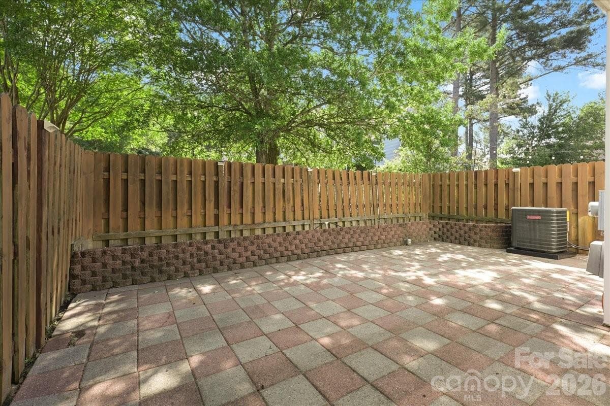 Townhouse at Charlotte, photo 28 of 34