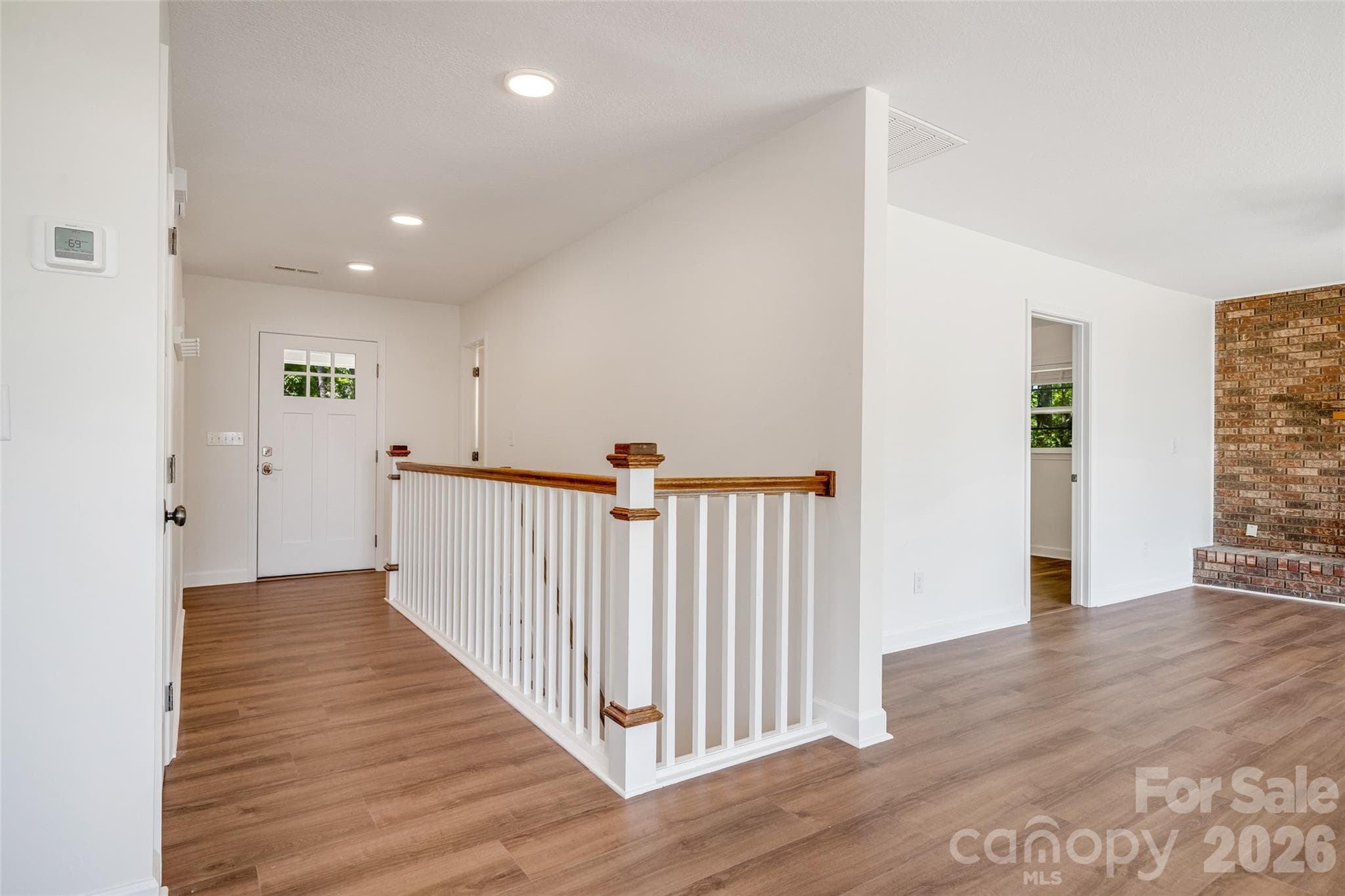 New floors and paint - 69 Milburn Lane, Hendersonville
