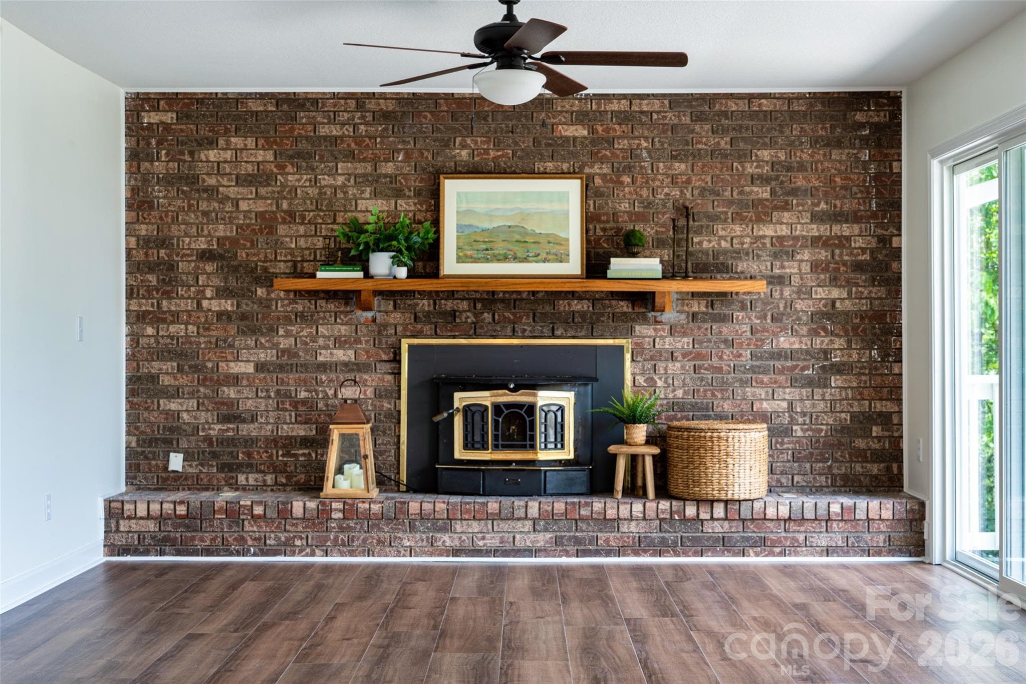 Classic brick fireplace - 69 Milburn Lane, Hendersonville