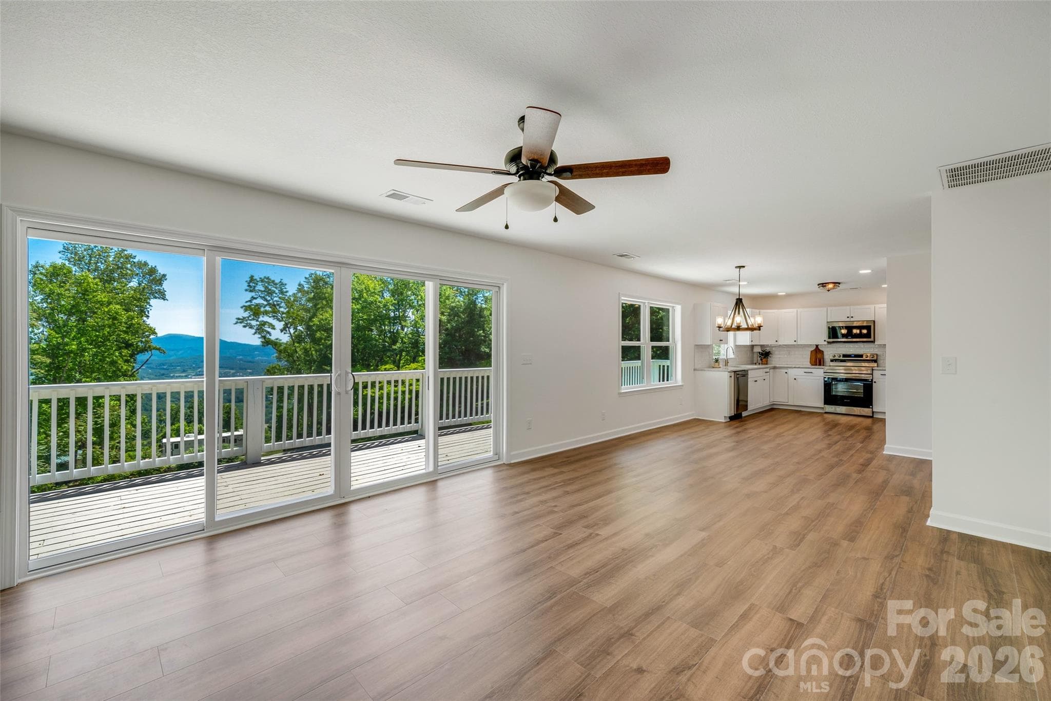 WOW look out that window - 69 Milburn Lane, Hendersonville