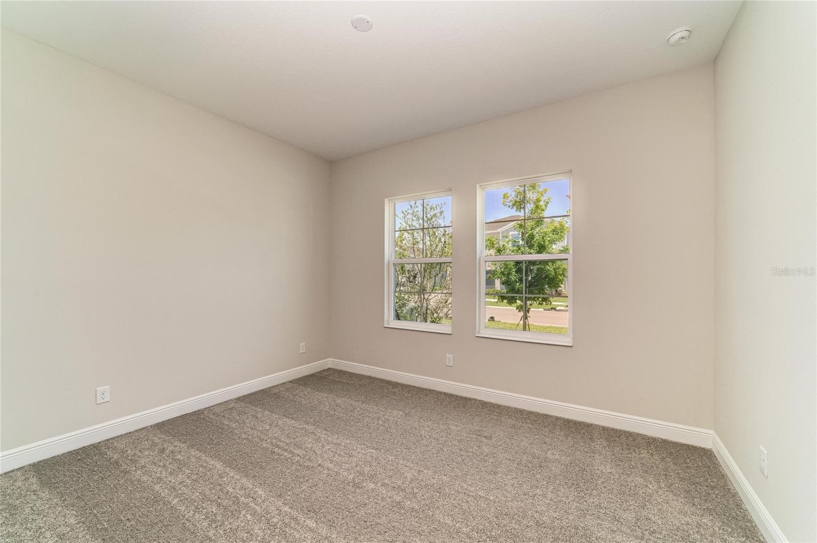 Single Family Residence at 33496 TWILIGHT SEA PL, DADE CITY, photo 29 of 37