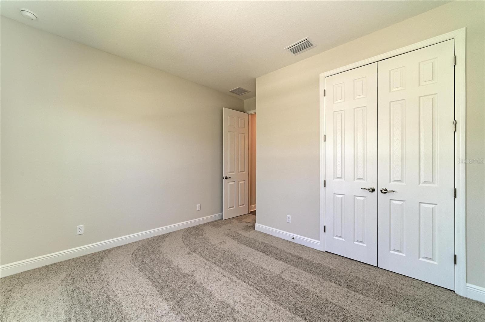 Single Family Residence at 33496 TWILIGHT SEA PL, DADE CITY, photo 30 of 37