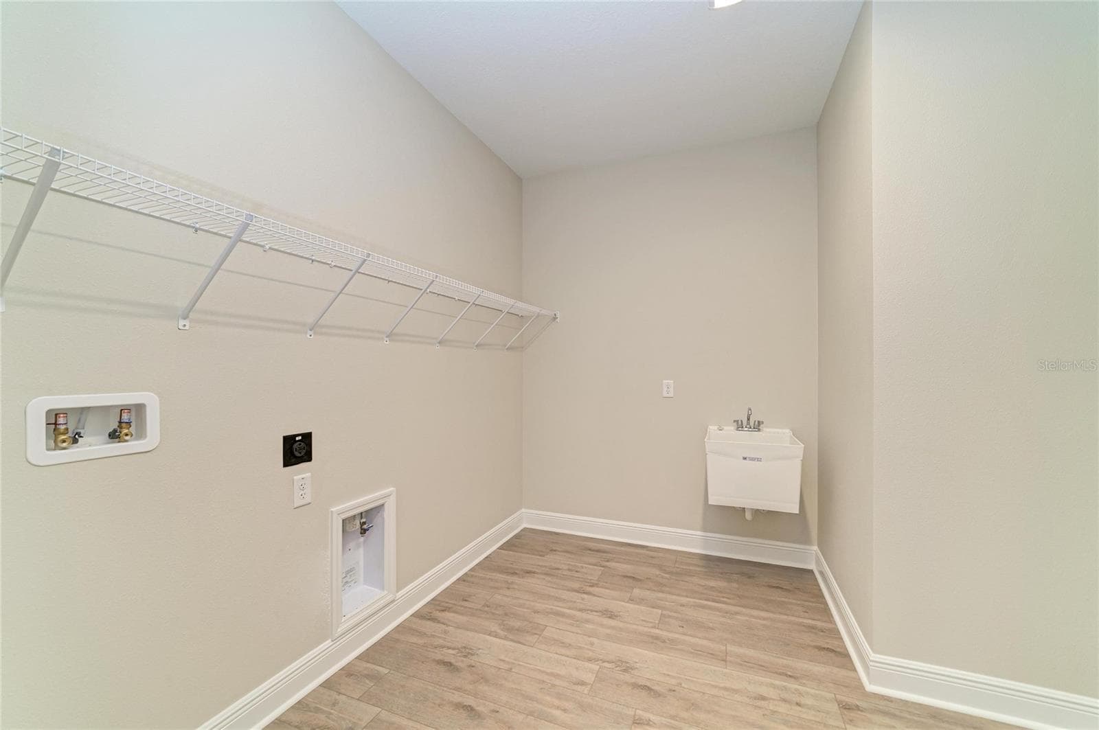 Single Family Residence at 33496 TWILIGHT SEA PL, DADE CITY, photo 34 of 37