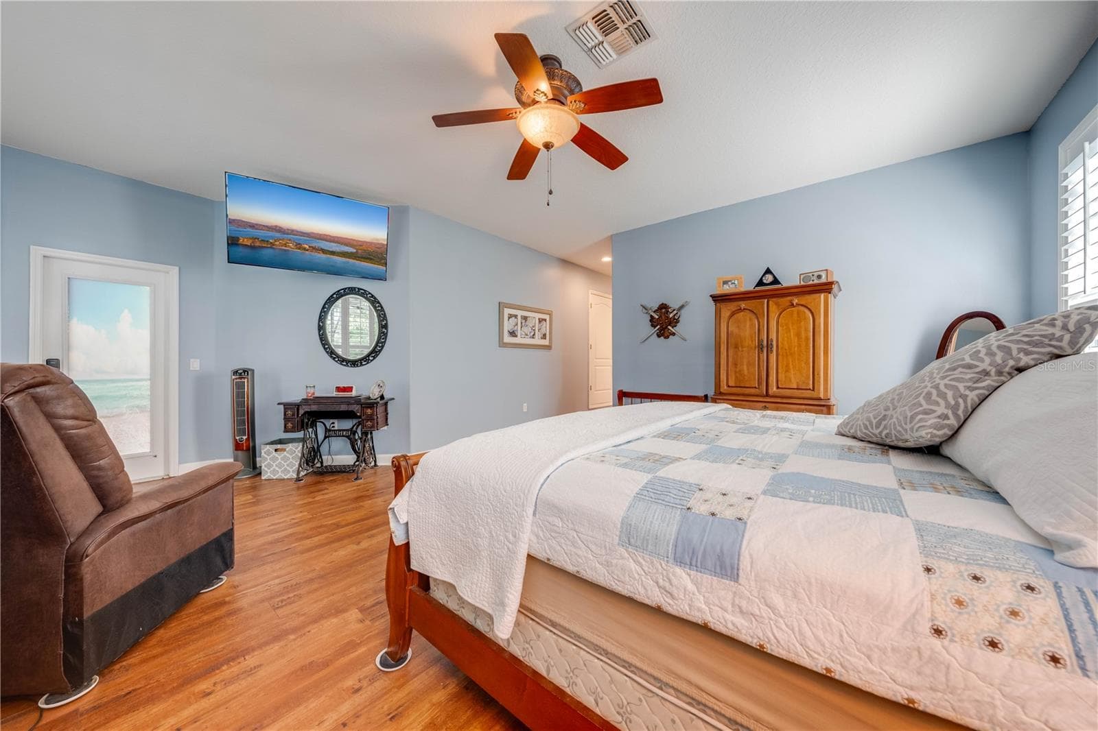 Single Family Residence at 1648 MARINA LAKE DR, KISSIMMEE, photo 28 of 75