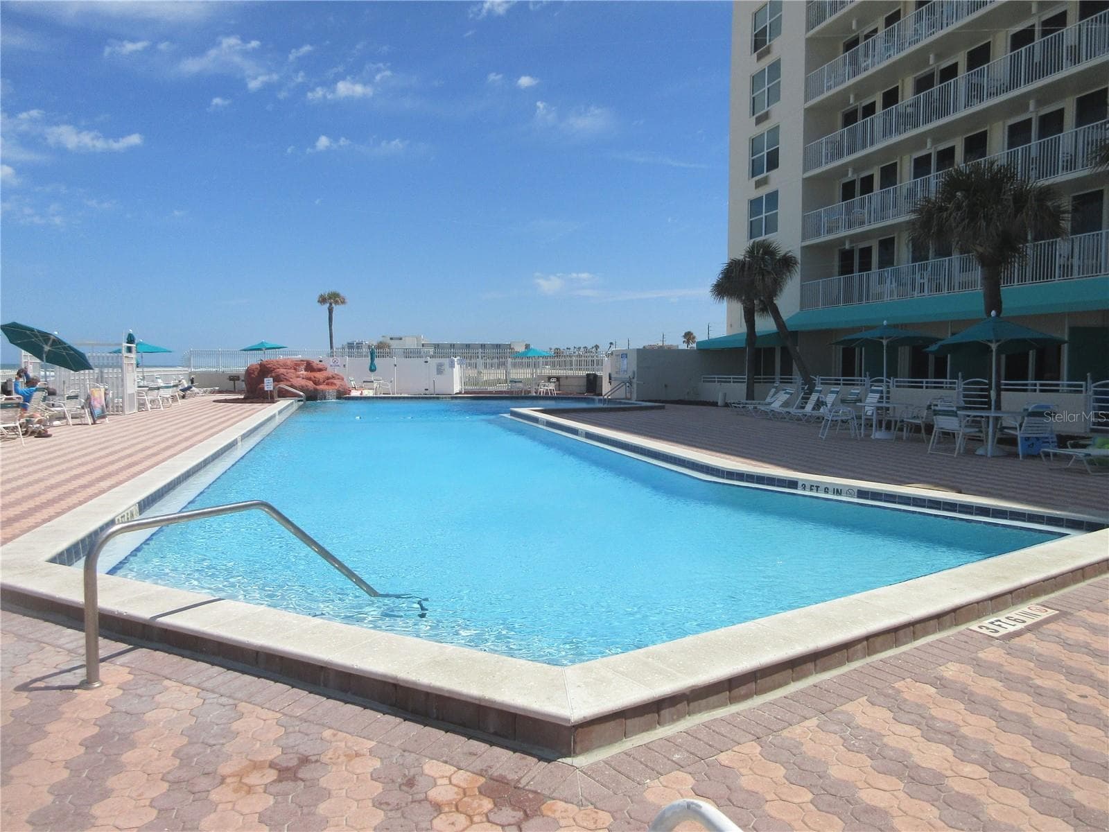 Condo - Hotel at 701 S ATLANTIC AVE #215, DAYTONA BEACH, photo 13 of 21