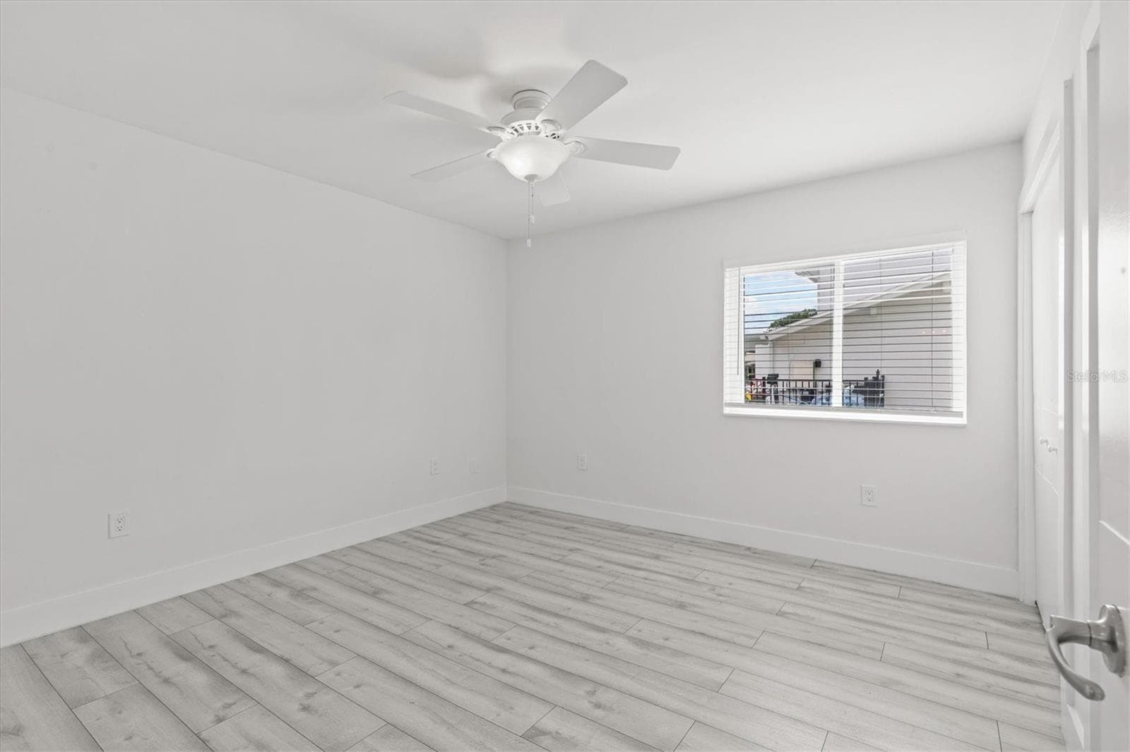 Downstairs bedroom 3 - 13915 WHISPERWOOD DR, CLEARWATER