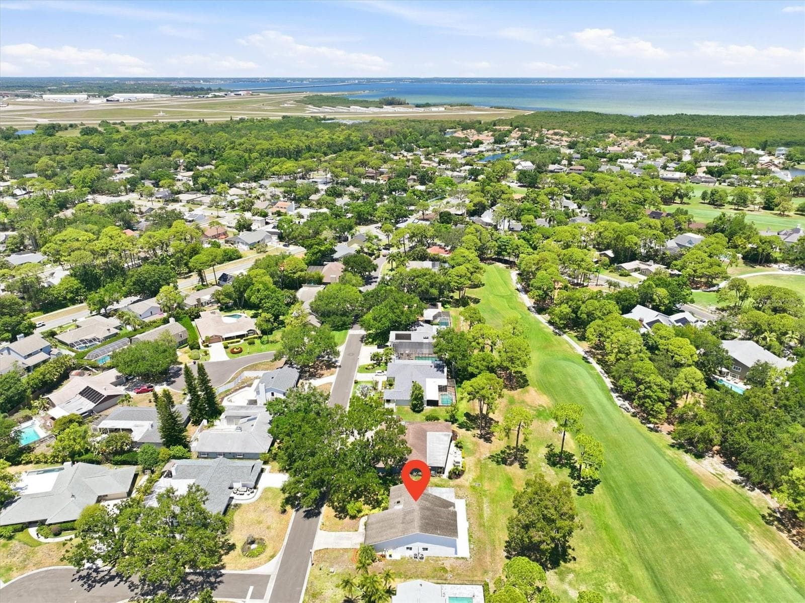 Single Family Residence at 13915 WHISPERWOOD DR, CLEARWATER, photo 58 of 67