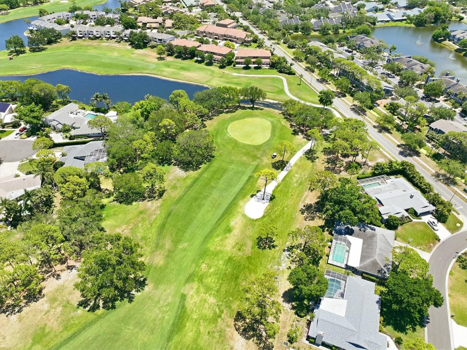Single Family Residence at 13915 WHISPERWOOD DR, CLEARWATER, photo 62 of 67