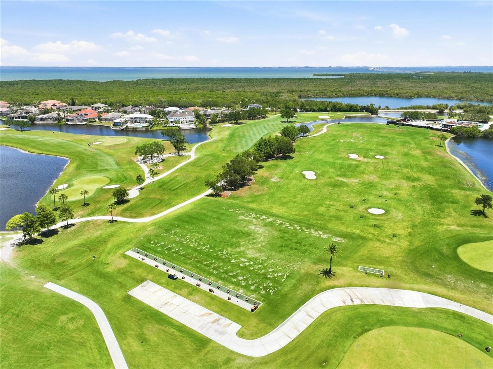 Feather Sound Country Club - 13915 WHISPERWOOD DR, CLEARWATER