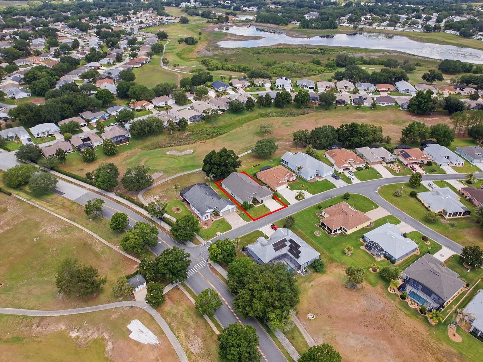 Single Family Residence at 5106 CHANTICLEER DR, LEESBURG, photo 48 of 59