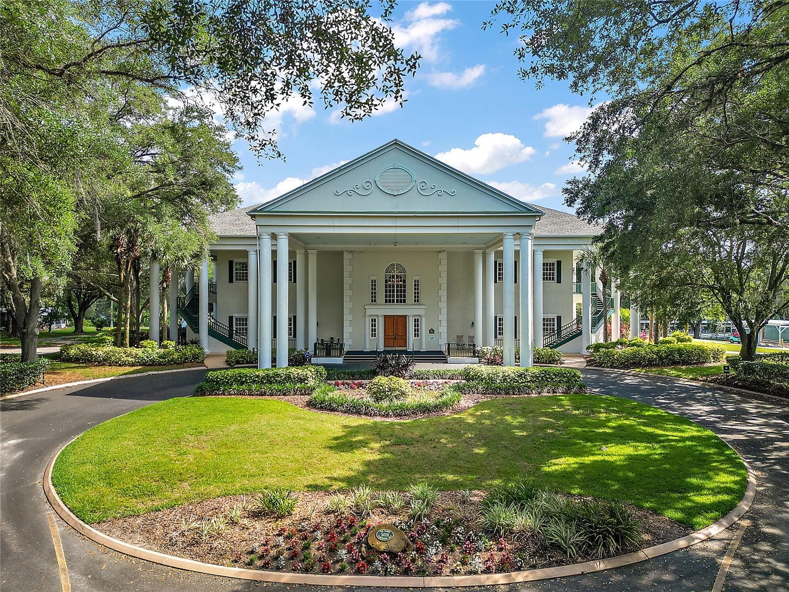 Single Family Residence at 5106 CHANTICLEER DR, LEESBURG, photo 56 of 59