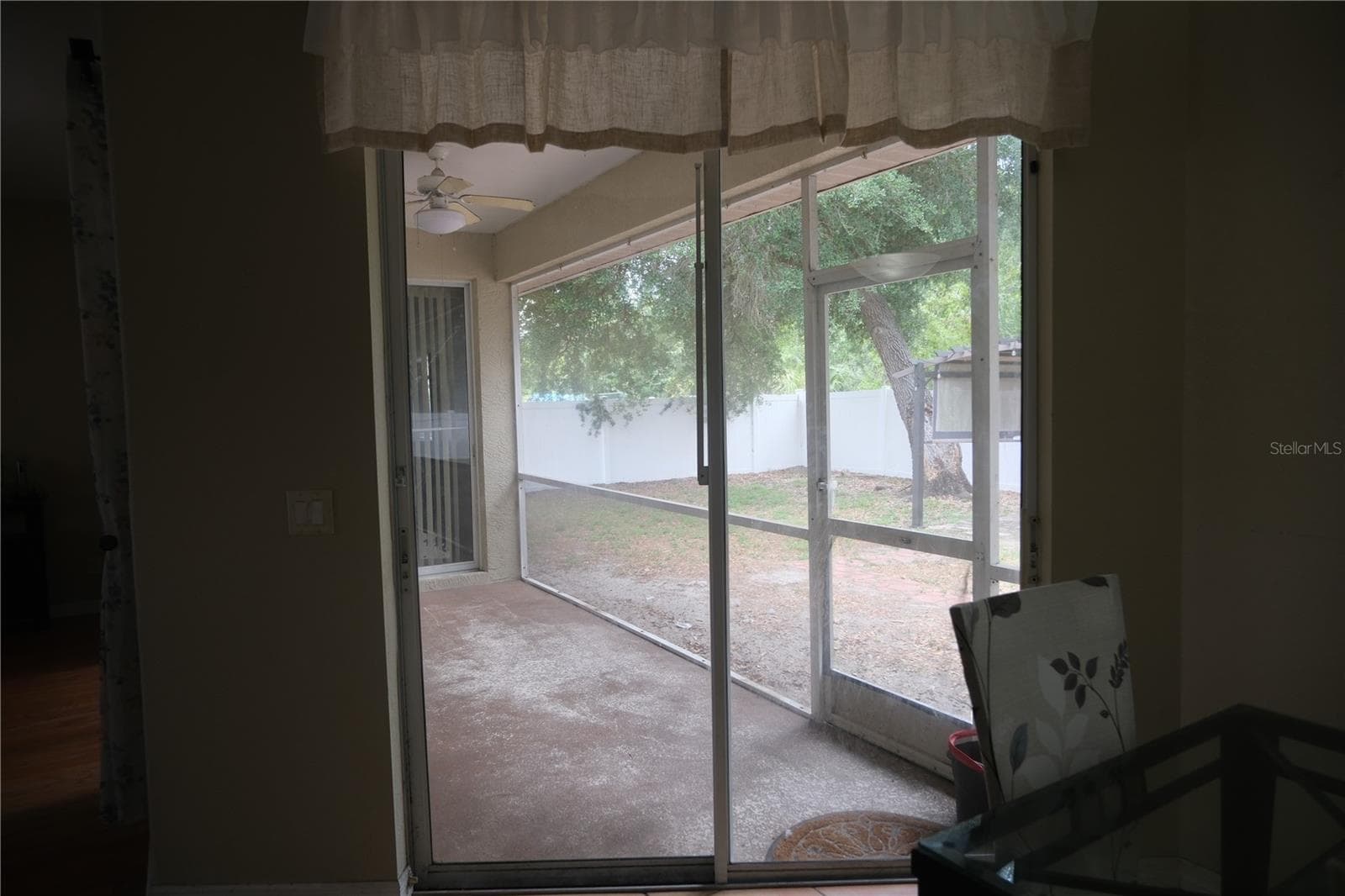 Sliding door to patio from dining rooom - 4491 CUTHBERT AVE, NORTH PORT