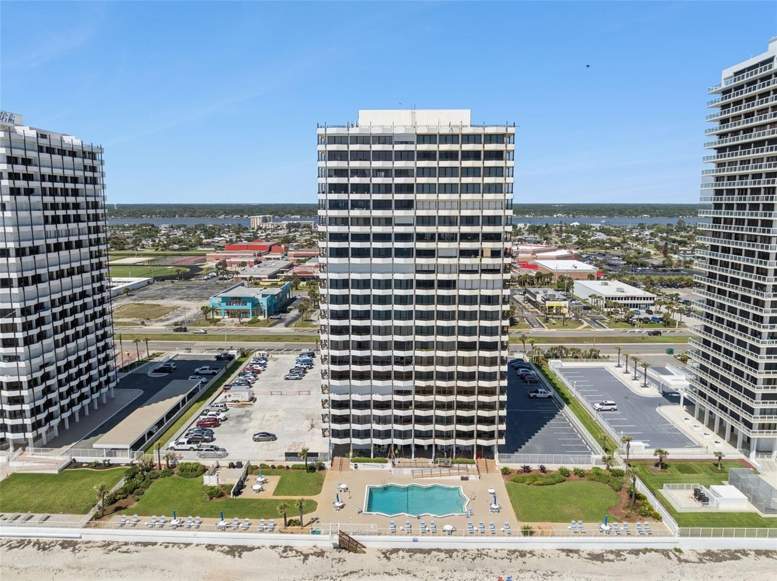 Look at this amazing building you can call home - 2900 N ATLANTIC AVE #1106, DAYTONA BEACH