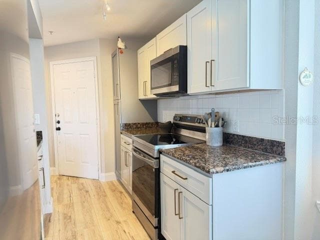 New kitchen cabinets and appliances - 420 SUMMIT RIDGE PL #310, LONGWOOD