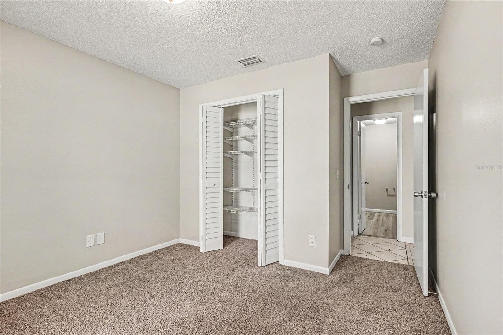 Single Family Residence at 1534 HALLAM CT S, LAKELAND, photo 12 of 21