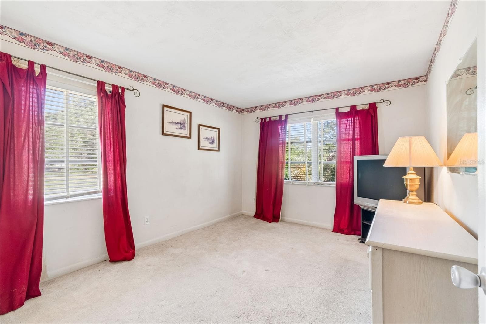Single Family Residence at 2059 WATERFALL DR, SPRING HILL, photo 15 of 26